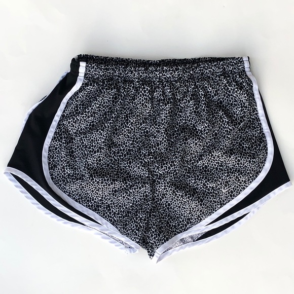 ✨SOLD✨Nike Oufit Bundle - Picture 4 of 5